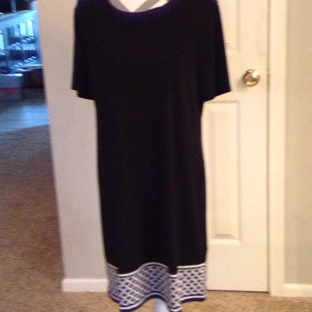 Micheal Kors - size  large